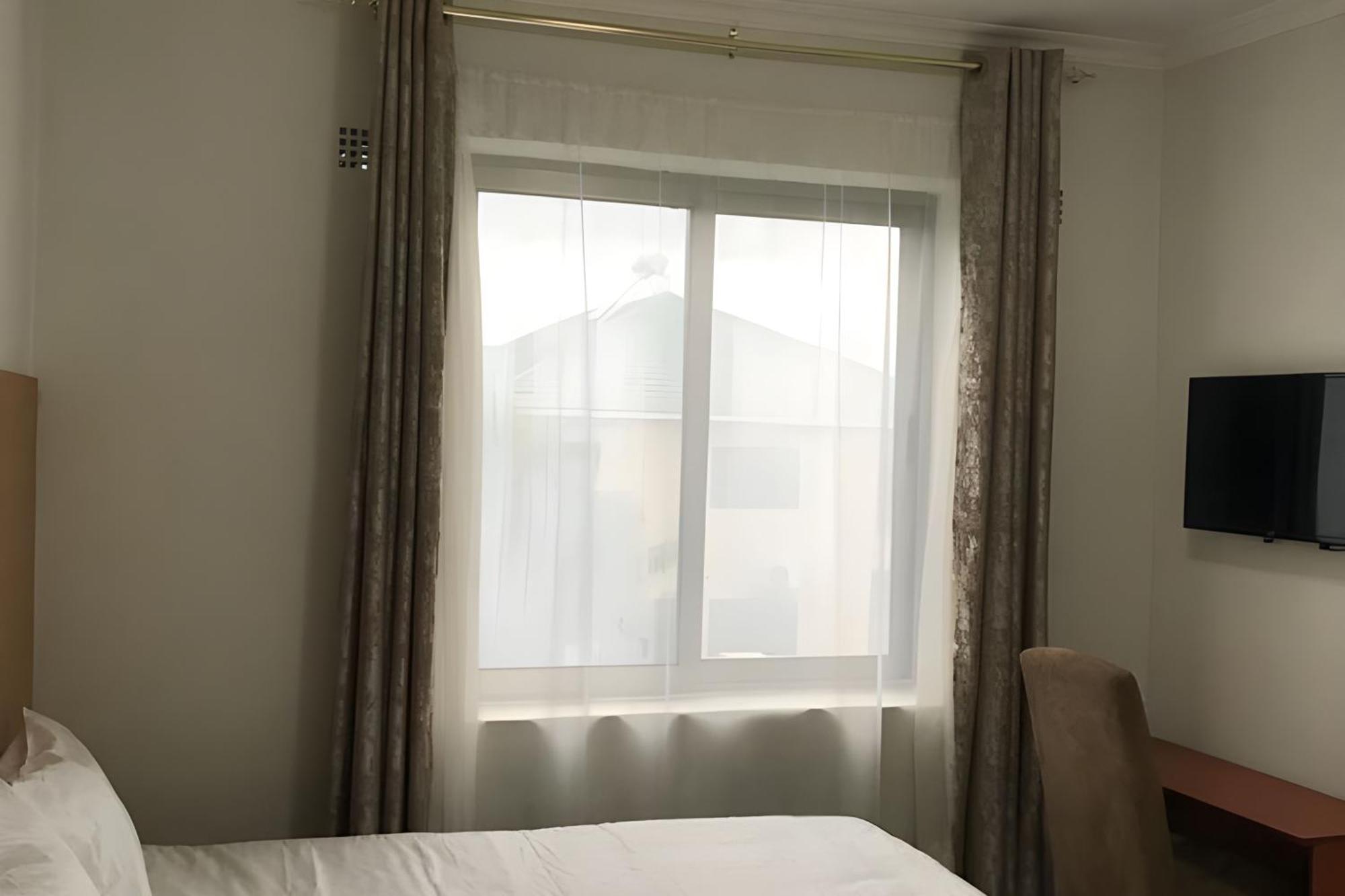 Divine Heights Bed And Breakfast Lilongwe Area 43 Exteriér fotografie